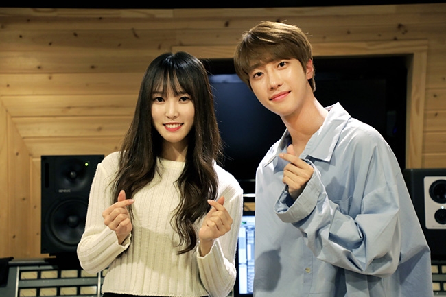 여자친구 유주X아이즈 지후, 새 듀엣 탄생...‘달콤 케미'
