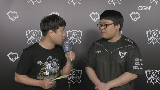 삼성 톱 라이너 '큐베' 이성진.(사진=롤드컵 중계 캡처)