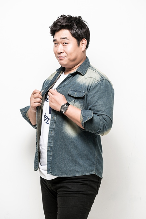 '한입만 요정' 문세윤, 'SNL 코리아'서 폭소 유발 꿀잼 매력 선보여 화제