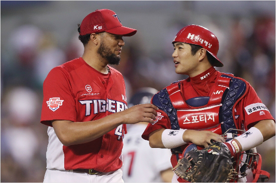 'KIA 킬러' 장원준 대신 니퍼트, 두산 뚝심은 통할까