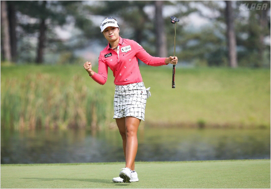 KLPGA 새 역사에 도전하는 '핫식스' 이정은