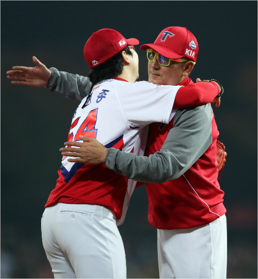 "KS 최초요?" 정작 본인은 몰랐던 양현종의 위대함