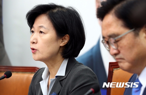 추미애 더불어민주당 대표(사진=뉴시스)