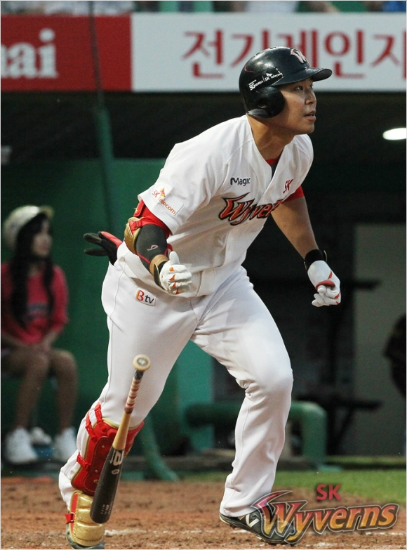 올해 SK의 가장 큰 히트상품으로 꼽힌 외야수 한동민.(자료사진=SK)