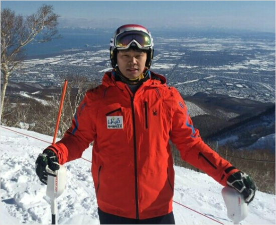 2018 평창 동계올림픽을 앞두고 새 시즌을 시작한 정동현은 국제스키연맹(FIS) 알파인 스키 월드컵 첫 대회를 아쉬운 성적으로 마쳤다.(사진=미동부한인스키협회 제공)