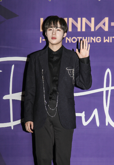 하성운