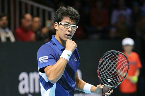 '이거야' 정현은 12일(한국 시각) 남자프로테니스(ATP) 투어 넥스트 제너레이션 파이널스 초대 챔피언에 등극하며 테니스 차세대의 선두 주자로 떠올랐다. 사진은 경기 중 정현이 포인트를 따내고 주먹을 불끈 쥐는 모습. (사진=대한테니스협회)