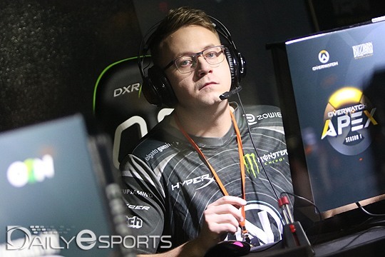 블리자드, 'INTERNETHULK' 상 만든다