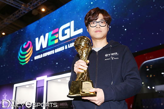 [포토] WEGL 스타:리마스터 챔피언 김민철
