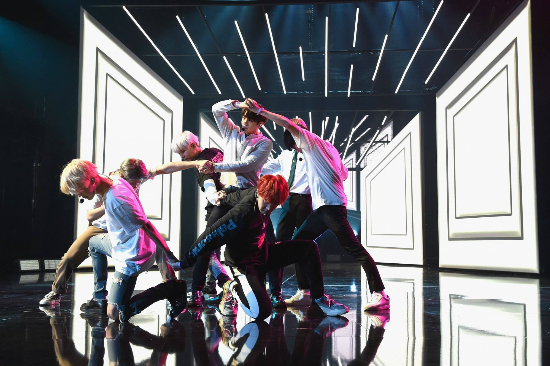 방탄소년단, 오늘 'AMAs' 출격…'K팝 아이돌' 새 역사