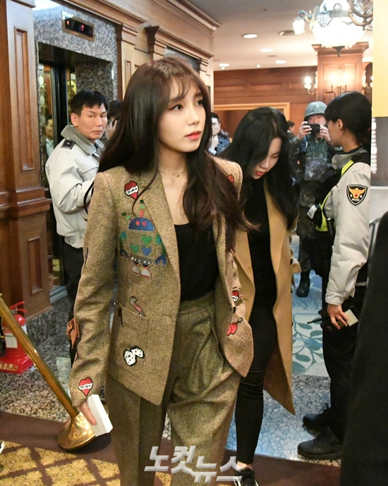 '언터처블'에 출연하는 배우 정은지가 제작발표회가 열리는 행사장 안으로 입장하는 모습 (사진=이한형 기자)