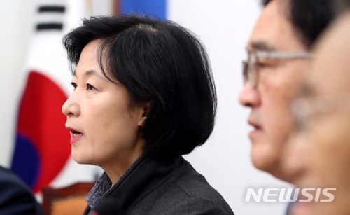 추미애 더불어민주당 대표(사진=뉴시스)