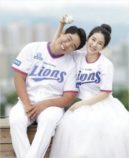 오는 12월2일 결혼하는 삼성 투수 김기태(왼쪽)와 이루리 예비 부부.(사진=삼성)