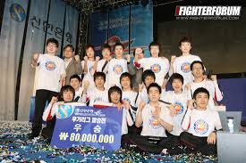 신한은행 프로리그 2008에서 통합 우승을 차지한 삼성 갤럭시(사진=파이터포럼 발췌).