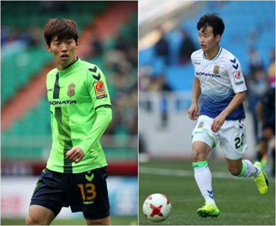 김보경(왼쪽)과 김진수는 유럽리그에서 활약하다 K리그로 돌아와 재기한 대표적인 성공 사례다. 김보경은 전북에서 1년 반 활약한 뒤 다시 일본 J리그로 진출했다.(사진=한국프로축구연맹 제공)