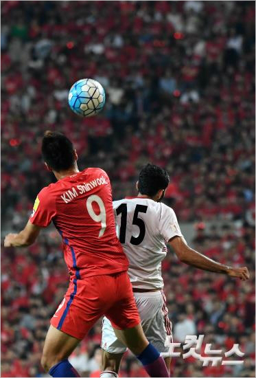 중국전 원톱 김신욱. (자료사진)