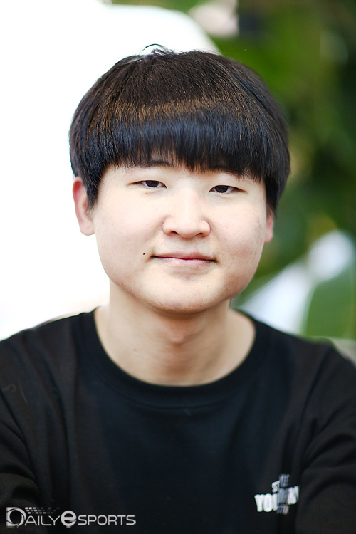 슈퍼매시브 입단한 이창석-노회종 "롤드컵 위해 터키행 택했다…전승 우승 노릴 것"