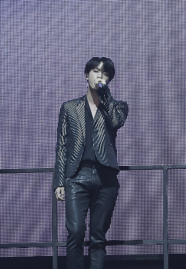 진