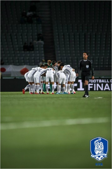 북한을 상대로 스리백을 테스트한 신태용호. (사진=대한축구협회 제공)