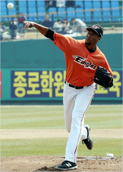 올해 한화에서 기대 이하의 성적을 낸 뒤 미국 클리블랜드와 마이너리그 계약을 맺은 우완 알렉스 오간도.(자료사진=한화)