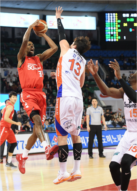 애런 헤인즈 (사진 제공=KBL)