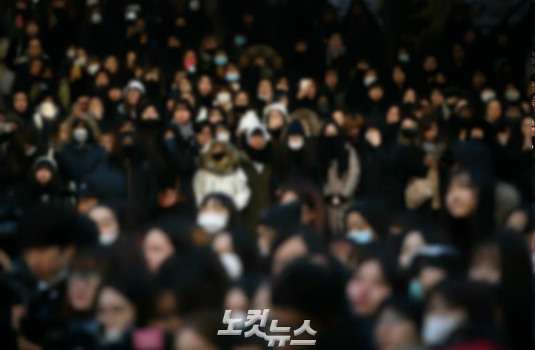 故 샤이니 종현의 마지막 가는 길에는 국내외 수많은 팬들이 함께 했다. (사진=이한형 기자)