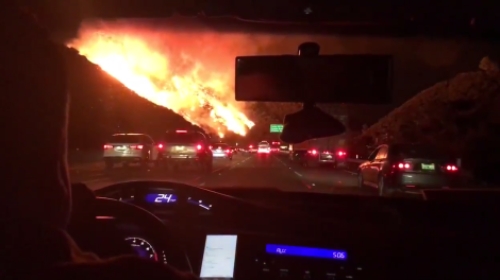 출처 = jalopnik.com/turo-will-help-you-rent-out-your-car-to-la-fire-victims-1821137380