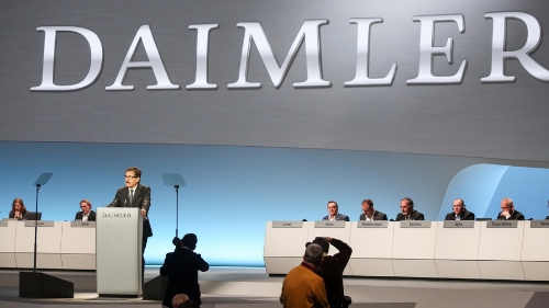 출처 = fr.motor1.com/news/225204/mercedes-achat-chauffeur-prive-vtc/