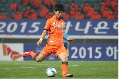 국군체육부대 축구단에 최종 합격된 윤빛가람. (사진=제주 제공)