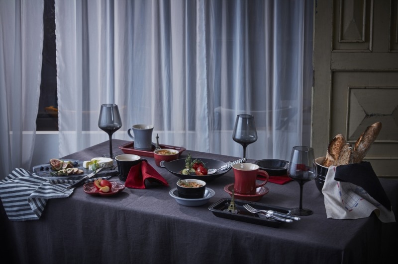 르크루제, 블랙 컬러 ‘프렌치 컬렉션’ 출시