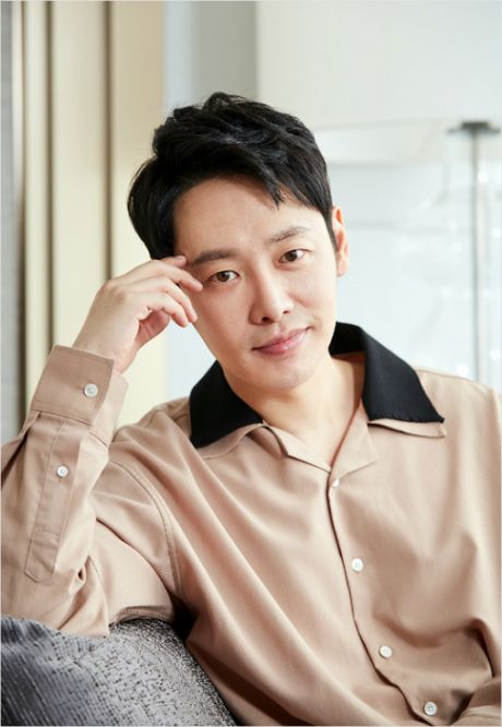 영화 '신과함께-죄와 벌'에서 김자홍 동생 수홍 역을 맡은 배우 김동욱. (사진=롯데엔터테인먼트 제공)