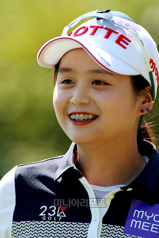 엣된 미소의 최혜진은 2018년 기대주 1순위로 꼽힌다.