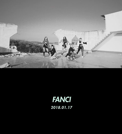 '프듀 101' 이세흔 소속 걸카인드, 베일 벗었다