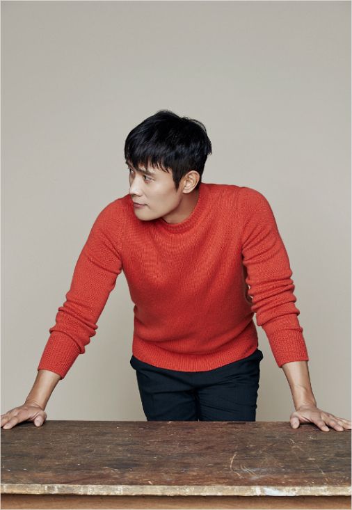 영화 '그것만이 내 세상'에서 전직 복서 김조하 역을 맡은 배우 이병헌. (사진=CJ엔터테인먼트 제공)