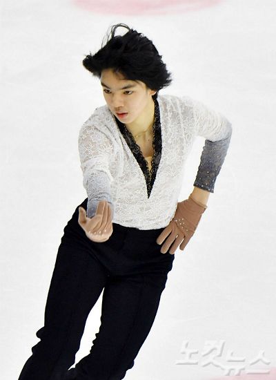 지난 7일 서울 목동아이스링크장에서 'KB금융 코리아피겨스케이팅 챔피언십2018(전국피겨스케이팅종합선수권대회, 평창 동계올림픽 최종 선발전)'에서 남자싱글 차준환이 연기를 펼치던 모습. (사진=윤창원 기자/자료사진)