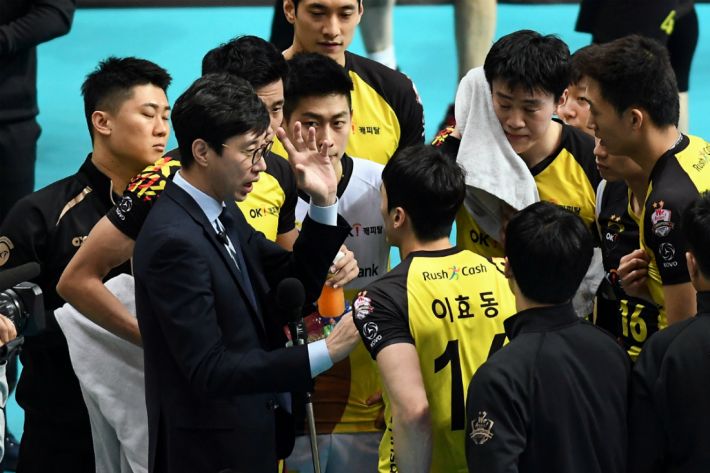 '4연패' OK저축은행, 탈출구 안보여 더 걱정