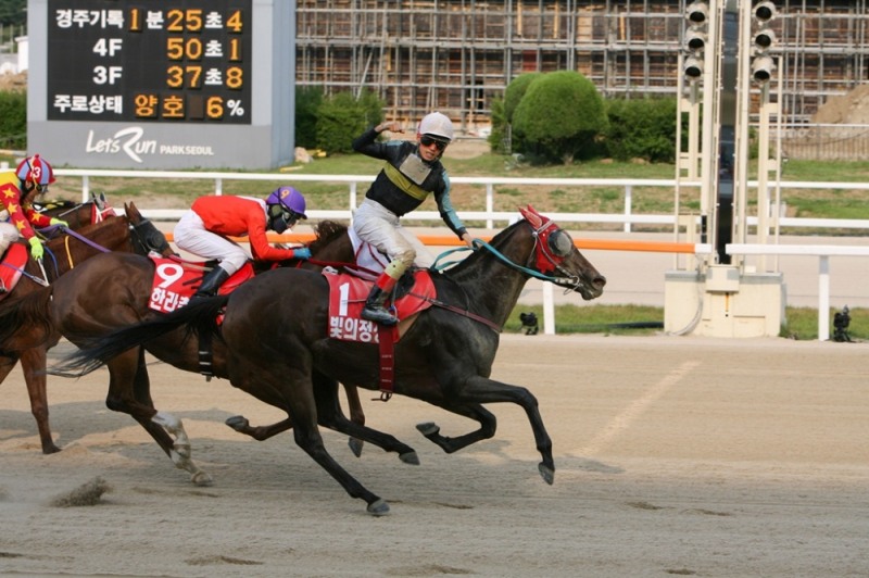 조성곤기수 (사진=한국마사회)