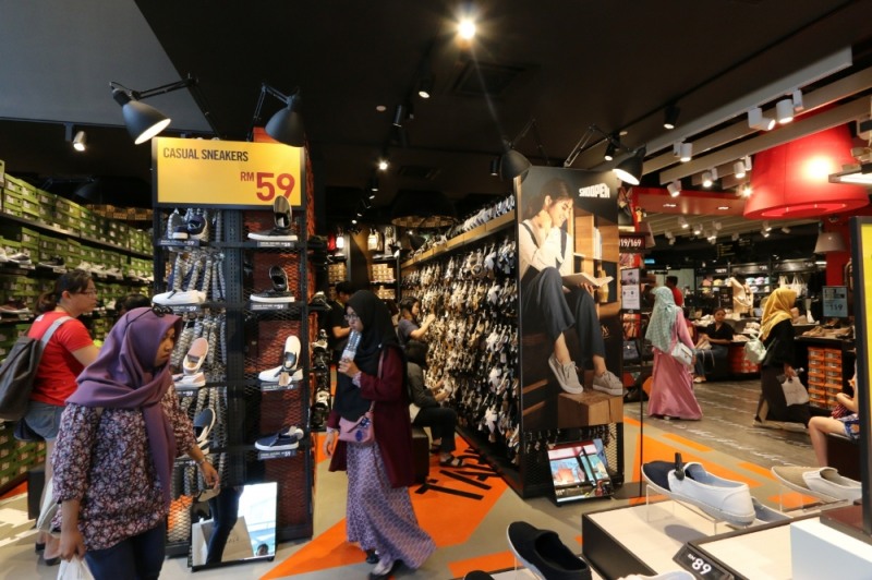 이랜드 슈펜, 말레이시아 3호점 열어