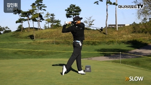 [투어프로스윙]'PGA 첫 승 도전' 김민휘의 드라이버 샷