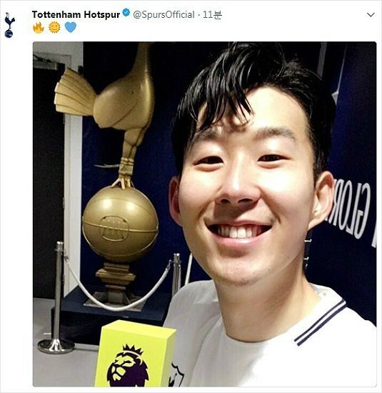 에버턴과 2017~2018 잉글랜드 프리미어리그 23라운드에서 1골 1도움하며 토트넘의 4-0 승리를 이끈 손흥민은 해당 경기의 최우수선수를 수상했다. 뿐만 아니라 'BBC'와 'ESPN'등 전 세계 주요 언론이 뽑은 23라운드 베스트 일레븐에도 당당히 이름을 올렸다.(사진=토트넘 공식 트위터 갈무리)