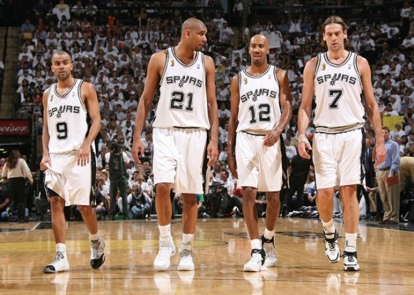 사진=샌 안토니오 스퍼스 공식 페이스북 페이지
