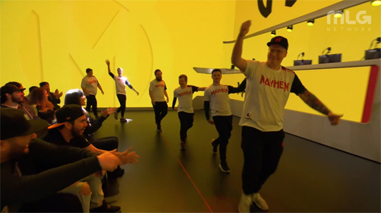 힘차게 입장했지만 첫 승 신고에 실패한 플로리다.(사진=오버워치 리그 중계 캡처)