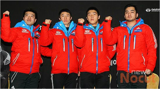 소치 동계올림픽에 출전하는 스켈레톤 국가대표팀. 왼쪽부터 조인호 코치, 이한신, 윤성빈, 이진희 코치 (사진=노컷뉴스)