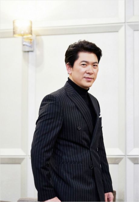 영화 '1급 기밀'에서 방산 비리 내부고발자 박대익 중령 역을 연기한 배우 김상경. (사진=리틀빅픽처스 제공)