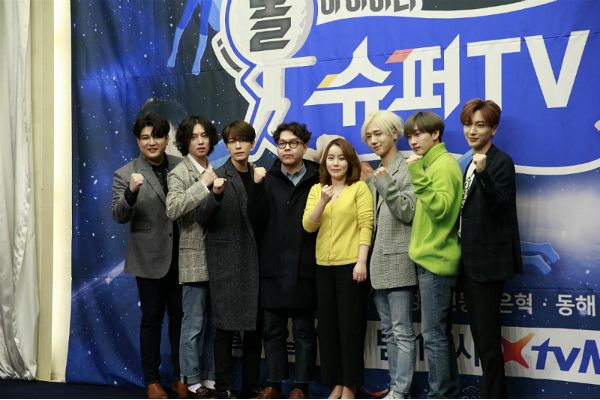 '멍석 깔렸다'…첫 단독예능 '슈퍼TV' 론칭한 슈주