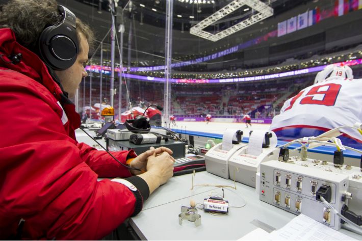 2018 평창동계올림픽 공식 타임키퍼인 오메가는 아이스하키 종목에 '모션 센서'를 도입해 생동감 넘치는 경기 정보를 제공할 예정이다. (사진=오메가 제공)