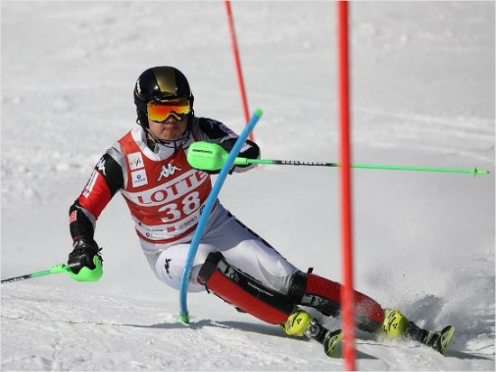 대한스키협회의 어설픈 행정 탓에 2018 평창 동계올림픽 출전을 준비하던 알파인 스키 국가대표 9명 가운데 경성현 등 5명이 올림픽 출전의 꿈이 무산됐다.(사진=경성현 본인 제공)