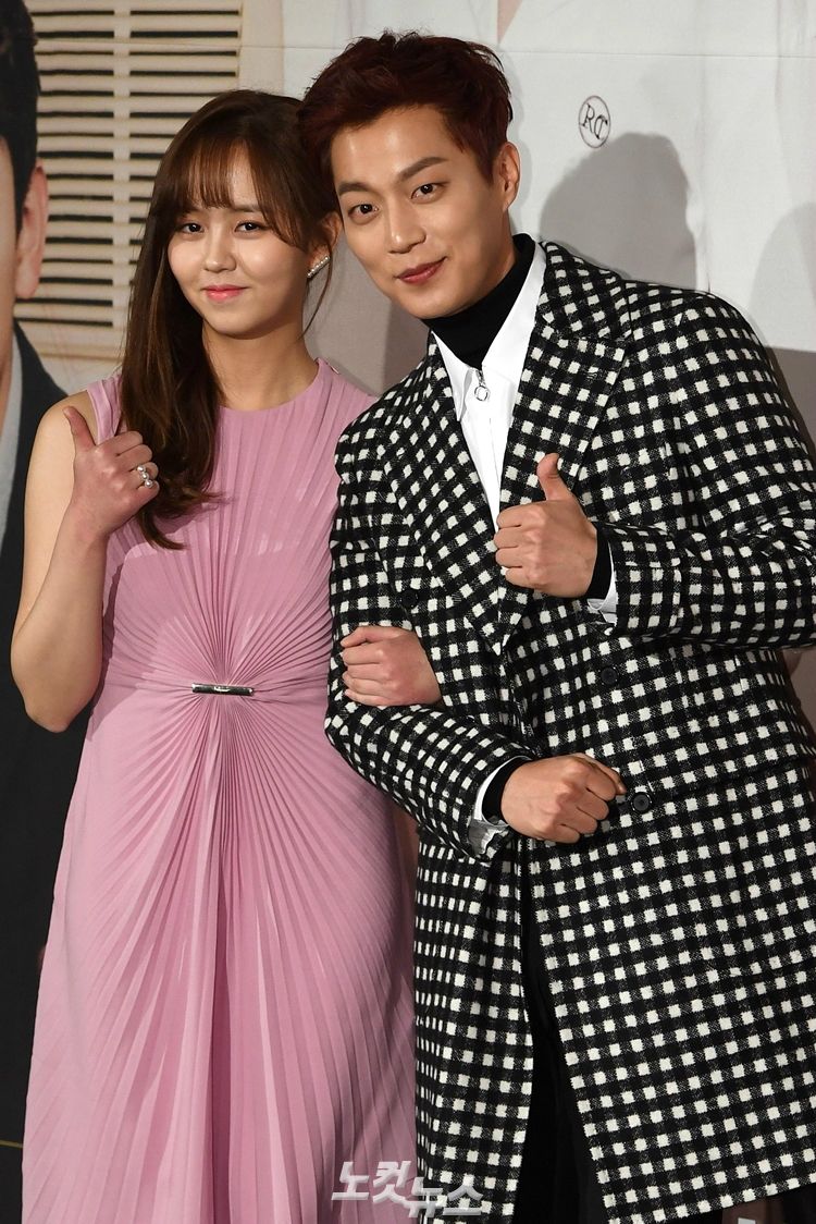 '라디오 로맨스'에서 섭외왕 라디오 서브작가 송그림, 톱스타 지수호 역으로 로맨스를 그려 갈 배우 김소현과 윤두준 (사진=박종민 기자)