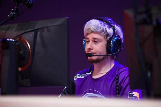 팀 승리를 견인한 레인 로버츠.(사진=블리자드 제공)