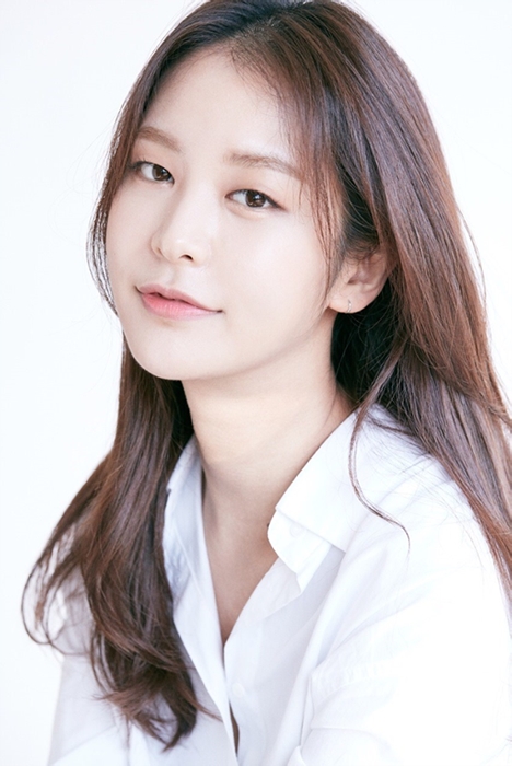 모델 출신 배우 정유진, FNC엔터테인먼트와 전속계약 체결